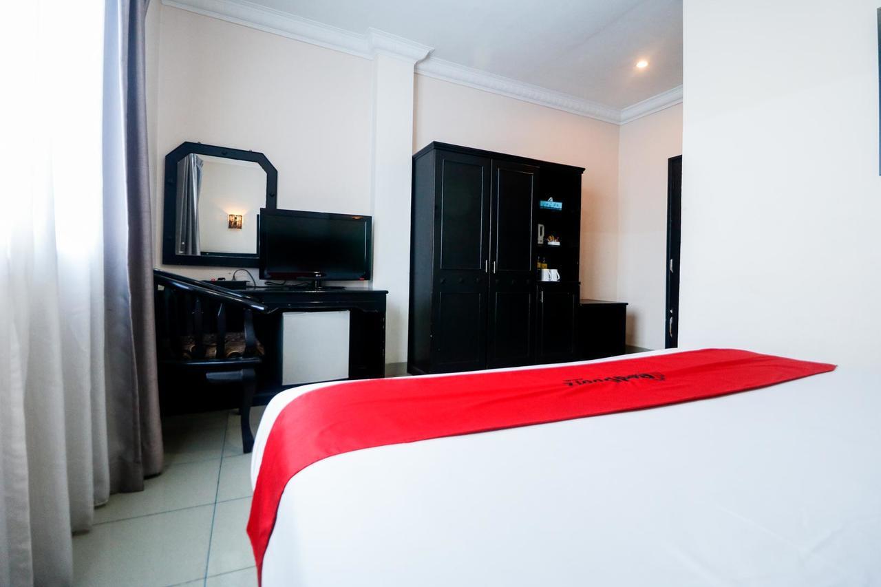 Reddoorz Plus @ Jalan Dr Sutomo 北干巴鲁 外观 照片