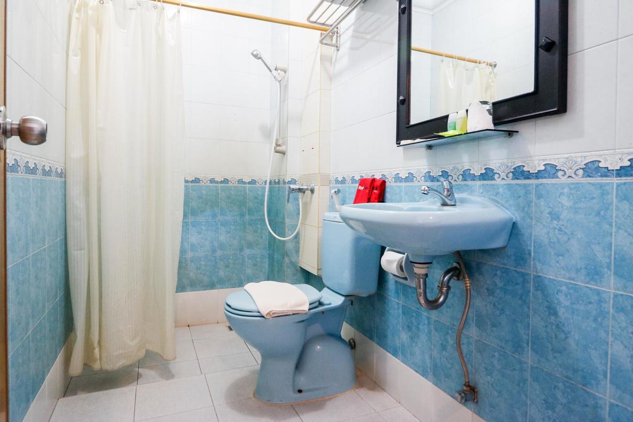 Reddoorz Plus @ Jalan Dr Sutomo 北干巴鲁 外观 照片