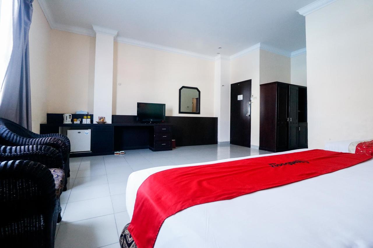 Reddoorz Plus @ Jalan Dr Sutomo 北干巴鲁 外观 照片